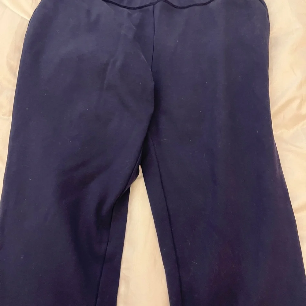 Coldwater Creek Blue Natural Fit Sz large, 14 Stretch Travel Athletic Comfort